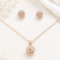 Set Nudo Celestial – Collar y Aretes