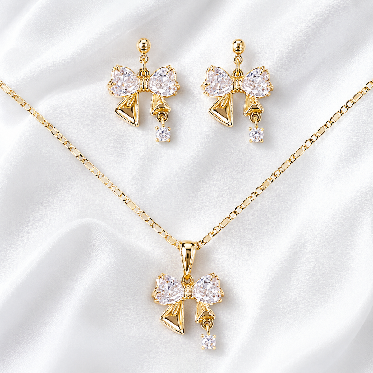 Set Coquette – Collar y Aretes